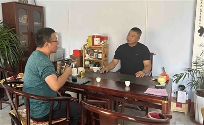 Qingdao Customer Visits Our Factory: Discussing Canton Fair Preparation And I...